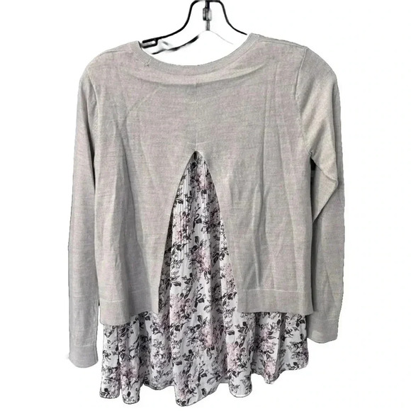 Club Monaco Woman’s Size XS Mixed Media Sweater Gray Floral Long Sleeve Wool - Picture 3 of 11